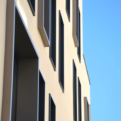 conception de précadres soudés sur mesure-habillage de baie-menuiserie-residence courteline-Villeurbanne-Les ateliers 4+ Architectes