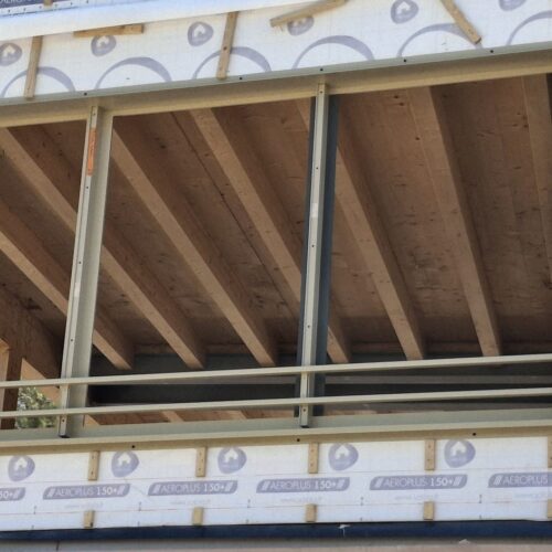 Precadre à rupture de pont thermique